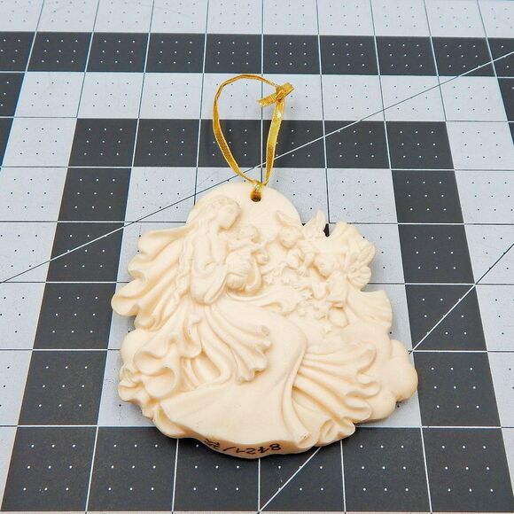 The Millenium Ornament Peace On Earth Limited Edition Roman Madonna Jesus Angels - Picture 2 of 8